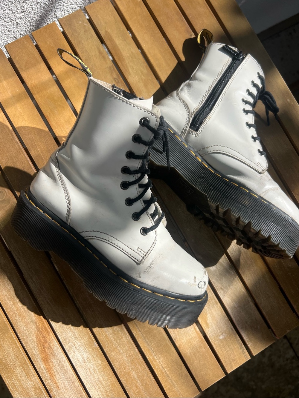 Jadon Platform Dr. Martens 🖤